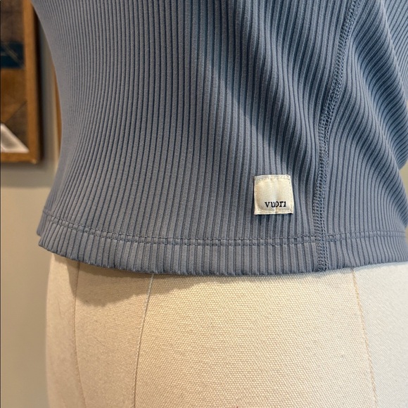 Vuori Blue Ribbed Tank Top - Picture 3 of 7